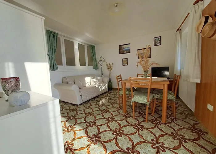 Casa Del Corriere Apartment *